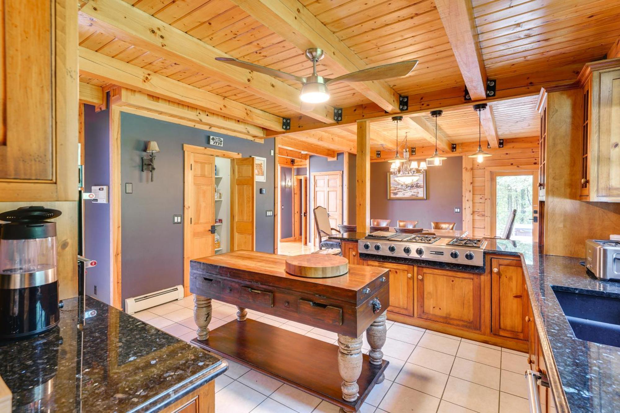 Luxury Log Cabin With Ev Charger And Mtn Views! Blairstown Exterior foto